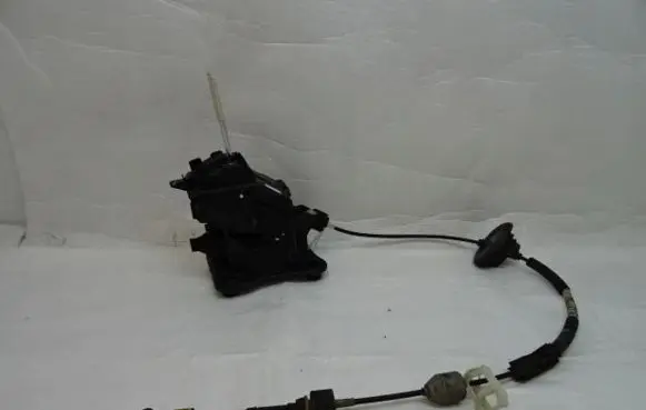 Citroen DS5 Gear selector/shifter in gearbox 
