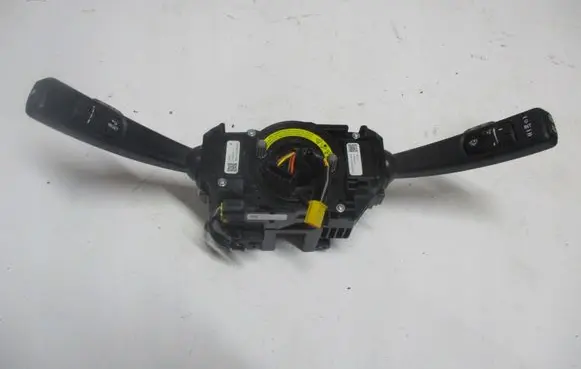 Volvo V40 Central console control unit 31456042