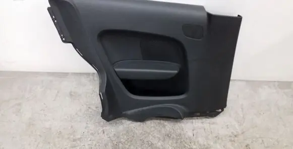 Audi A1 Coupe rear side trim panel 8X3867035