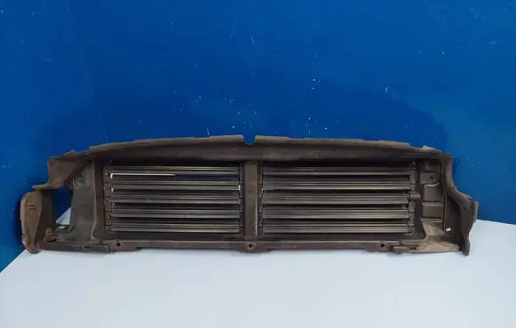 Volvo S90, V90 Intercooler air guide/duct channel 31690201