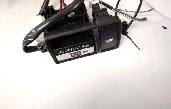 Hand parking brake switch