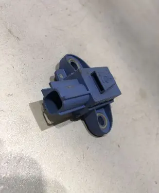 Volkswagen Golf V Airbag deployment crash/impact sensor 1K0955557A