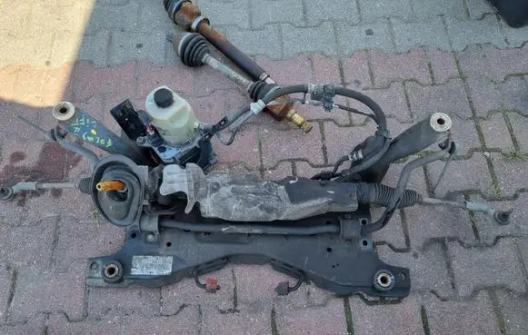 Ford Focus Front axle beam 552525252