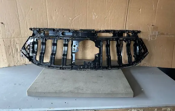 Mercedes-Benz EQB Bonnet/hood grill A2438882500