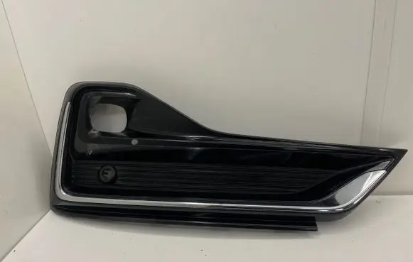Ford Galaxy Front fog light trim/grill LM2B19952C LM2B19952