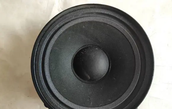 Alfa Romeo 147 Front door speaker