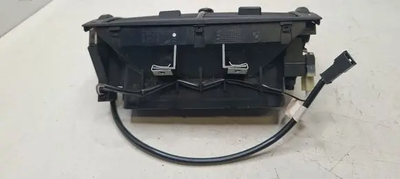 BMW X5 E53 Rear air vent grill 8409081 8370910 8370911