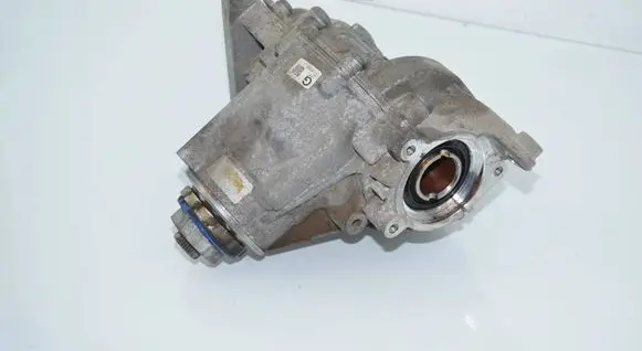 BMW X1 F48 F49 Gearbox transfer box case 7646889 27107646889 5A578C9