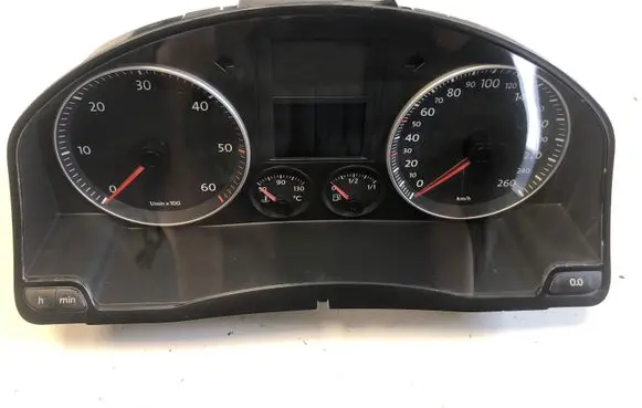 Volkswagen Golf V Speedometer (instrument cluster) 1K0920864B
