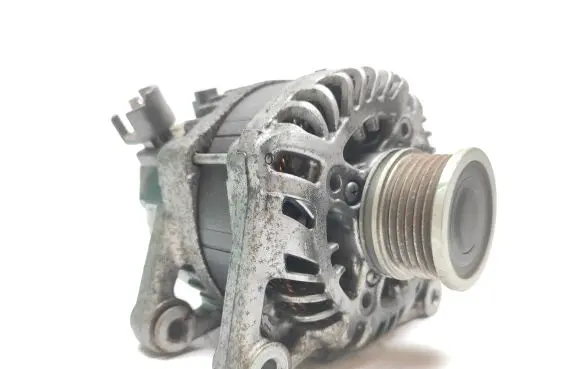 Peugeot 5008 II Generator/alternator 9824742880