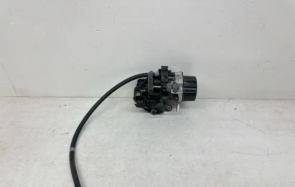 Mercedes-Benz Vito Viano W447 Vacuum pump A0004302300