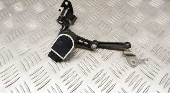 BMW X2 F39 Air suspension front height level sensor 6872824 6870000