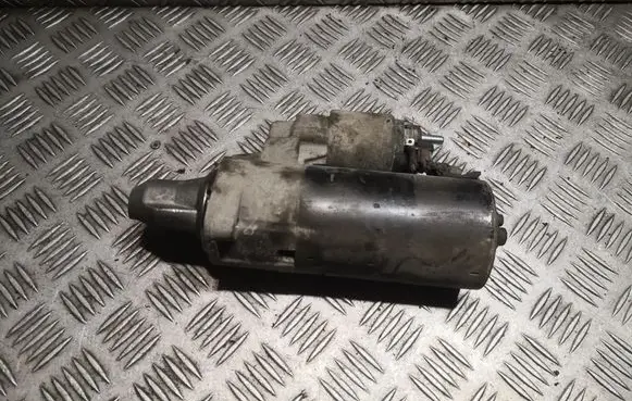 Mercedes-Benz E W211 Starter motor 0061516101 A0061516101