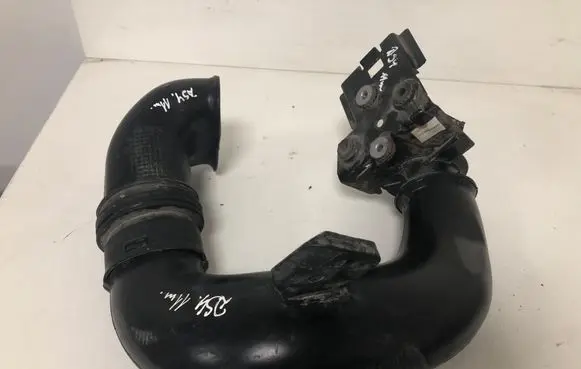 Citroen DS4 Air intake hose/pipe 9688117280 9682446780
