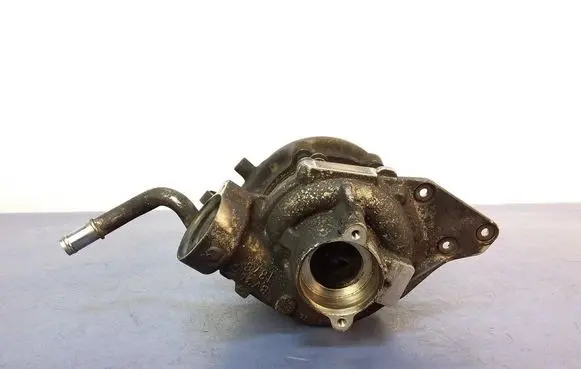 BMW 7 G11 G12 Turbo system vacuum part 8570240