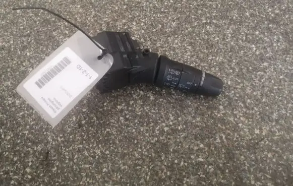 Nissan Primera Wiper control stalk 25260AV615