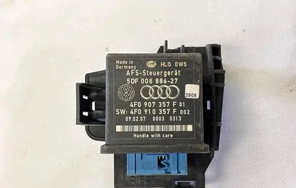 Audi Q7 4L Light module LCM 4F0907357F 4F0910357F 5DF00888627
