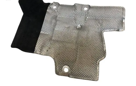Peugeot 308 Heat shield in engine bay 9800108880