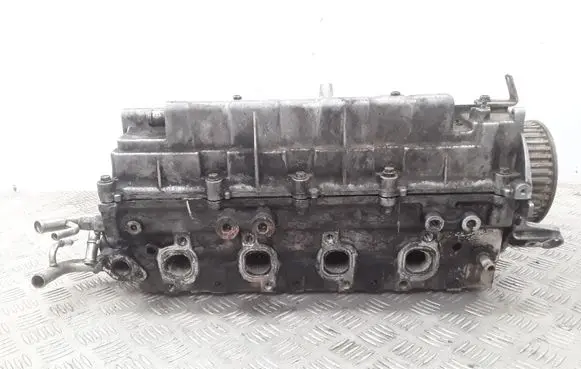Toyota Previa (XR30, XR40) II Engine head 