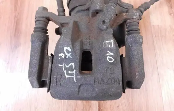 Rear brake caliper