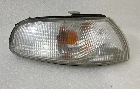 Mazda 626 Front indicator light 082161528RF 082161528RC