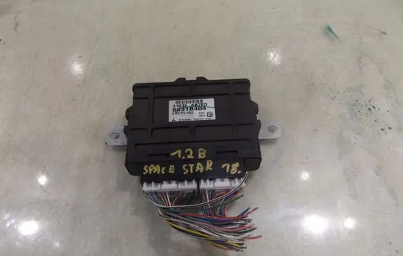Mitsubishi Space Star Fuse module 8631B404