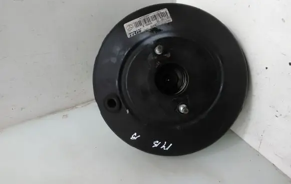 Mercedes-Benz B W245 Brake booster A169430