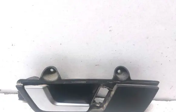 Audi A4 S4 B7 8E 8H Front door interior handle 8E1837019