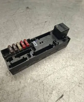 Mercedes-Benz E W210 Fuse box set A0005400372