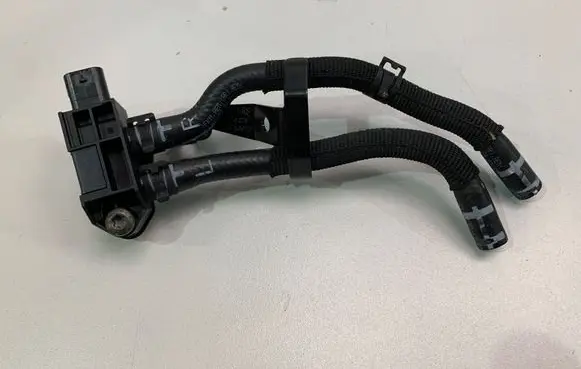 Audi A8 S8 D5 Exhaust gas pressure sensor 058906051H