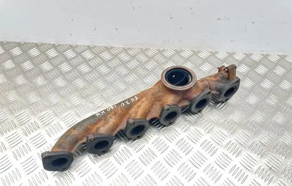 BMW 5 F10 F11 Exhaust manifold 8510293