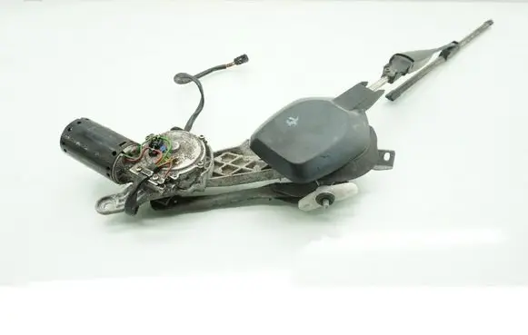 Front wiper linkage and motor