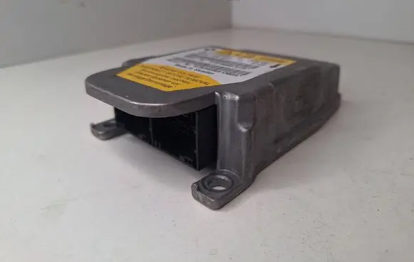 BMW 5 E60 E61 Air suspension control unit module (rear) 9160557 31916055701S 22044311