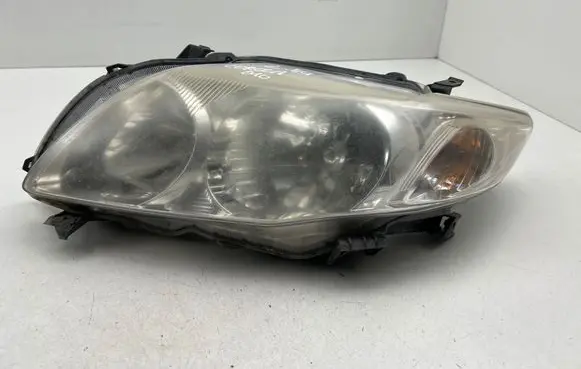 Toyota Corolla E140 E150 Headlight/headlamp