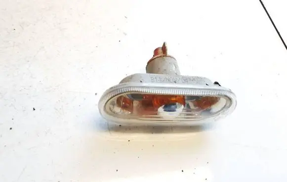 Seat Leon (1M) Front fender indicator light 6l0949117a