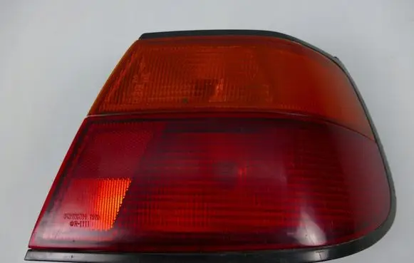 Nissan Almera Rear/tail lights 22076014