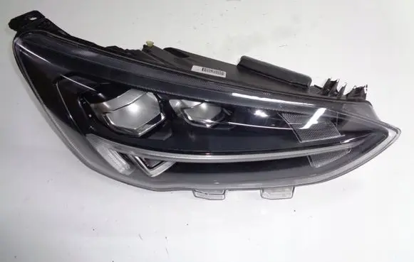 Ford Focus Headlight/headlamp