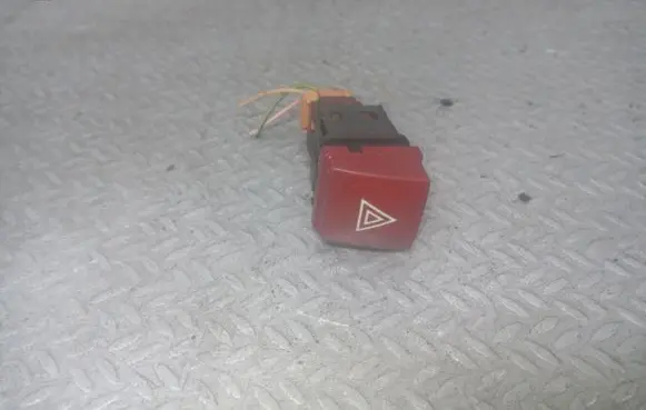 Peugeot 206+ Hazard light switch 96472122KR