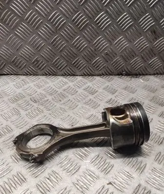 Audi A8 S8 D3 4E Piston with connecting rod 81l90