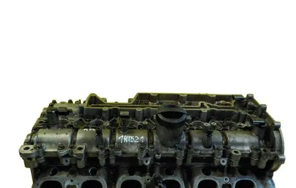 Land Rover Freelander 2 - LR2 Engine head 6G9N6090AF B6324S