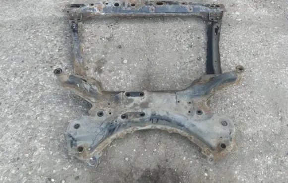 Toyota RAV 4 (XA30) Front subframe