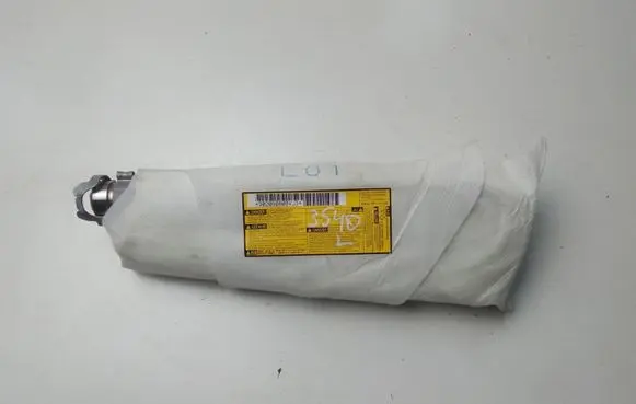 Lexus LS 460 - 600H Seat airbag 902060808VJ3