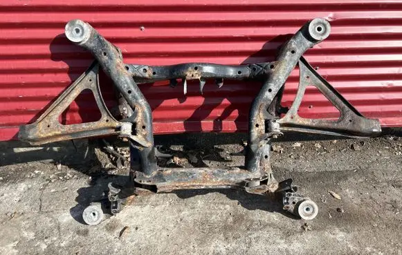 Porsche Cayenne (9PA) Rear subframe 