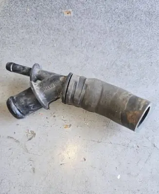 Volkswagen Golf IV Engine coolant pipe/hose 1J0121087D