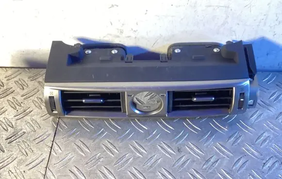 Lexus IS III XE30 Dash center air vent grill 5567053080 5567053090