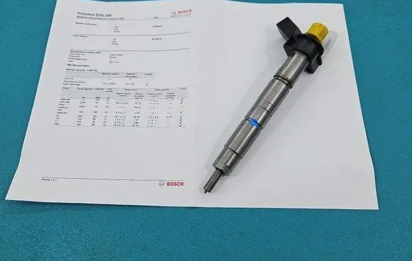 Fuel injector