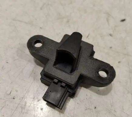 Mercedes-Benz S W221 Airbag deployment crash/impact sensor A0038212751