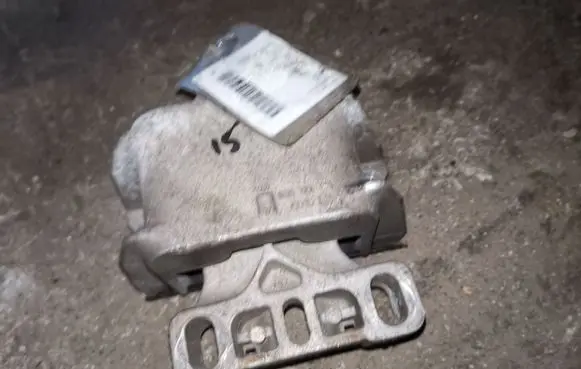 Volkswagen Golf IV Engine mount bracket 1J0199555AK