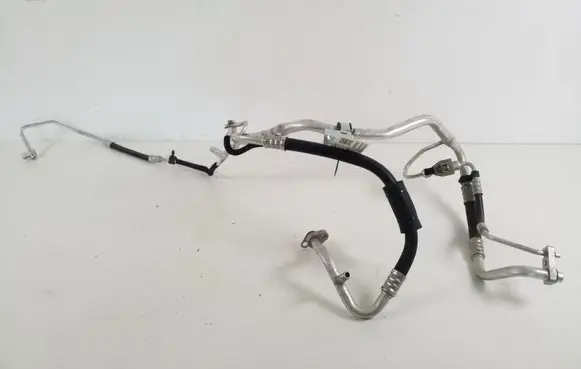 Air conditioning (A/C) pipe/hose