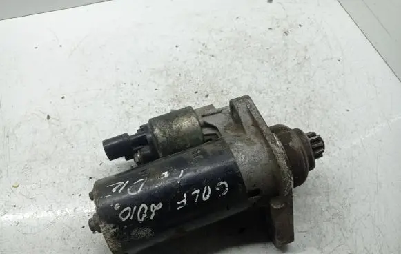 Volkswagen Golf VI Starter motor